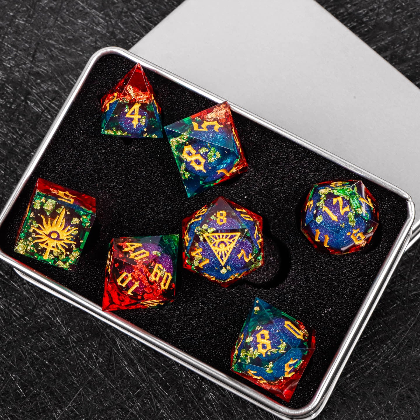 Demon Eye Flowing Sand Dice for COC, DND & Baldur’s Gate 3 Resin TRPG Dice